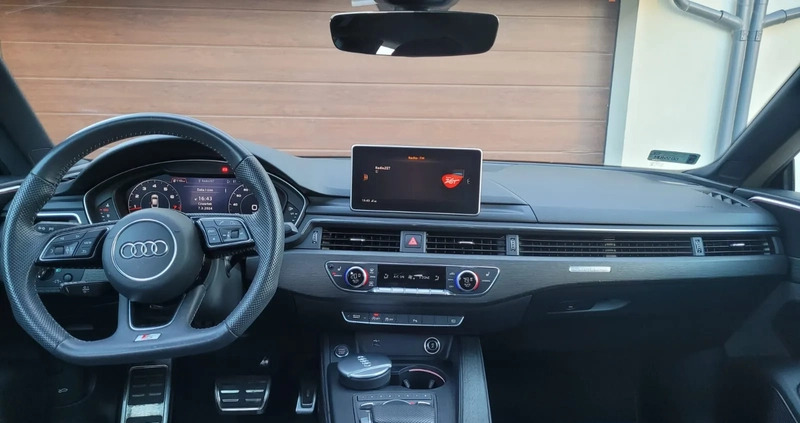 Audi A5 cena 155000 przebieg: 86000, rok produkcji 2019 z Gdańsk małe 211